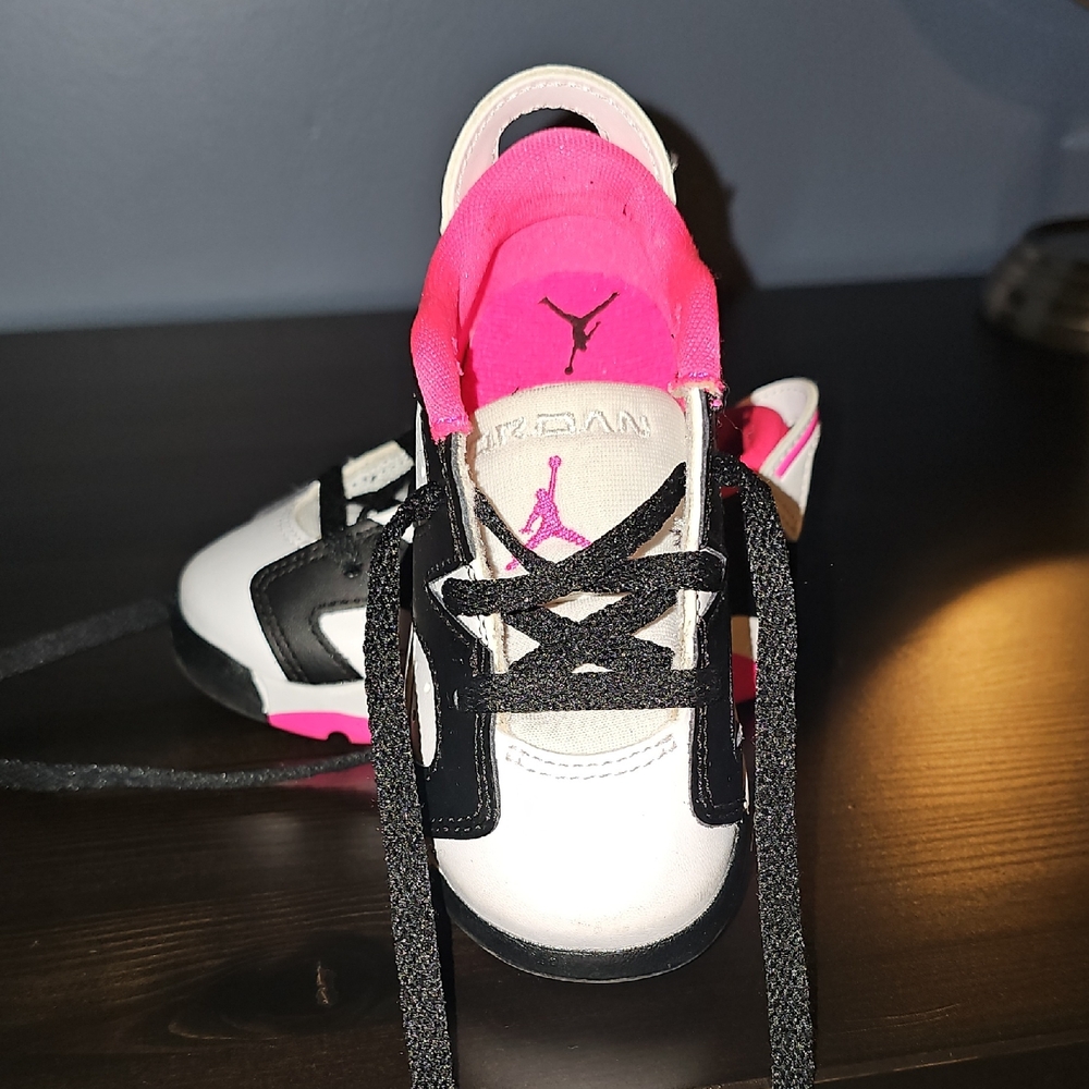 Jordan Black and Pink Toddler Sneakers Modern Athletic Design
